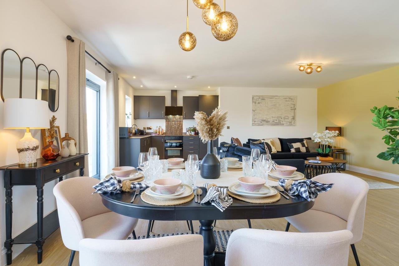 Alba - 2 Bedroom Luxury Apartment By Mint Stays Bristol Bagian luar foto